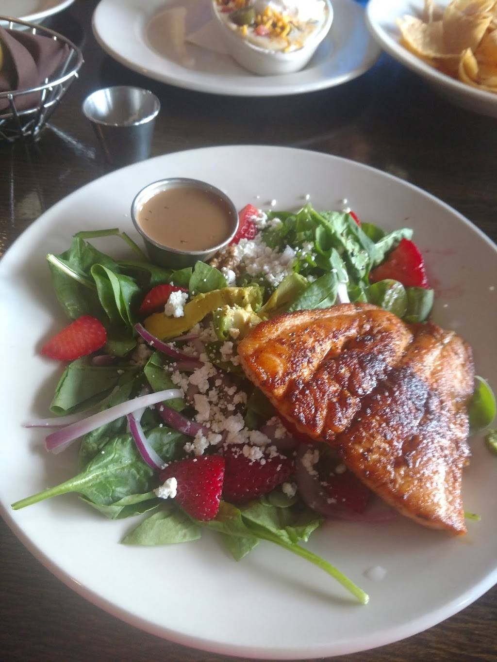 Sammy Gs Tavern | restaurant | 3800 Tinsley Dr, High Point, NC 27265, USA | 3368843474 OR +1 336-884-3474