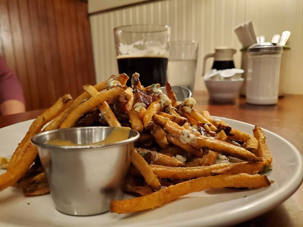 Hazels Northeast | restaurant | 2859 Johnson St NE, Minneapolis, MN 55418, USA | 6127884778 OR +1 612-788-4778