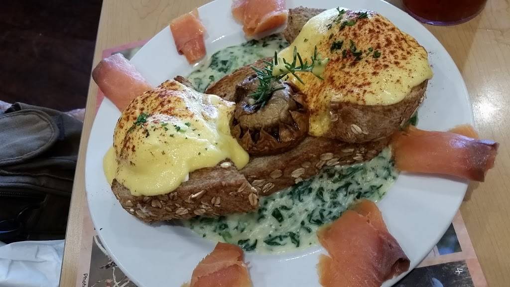 JayBirds Restaurant | restaurant | 2600 N Ponce De Leon Blvd, St. Augustine, FL 32084, USA | 9044297153 OR +1 904-429-7153