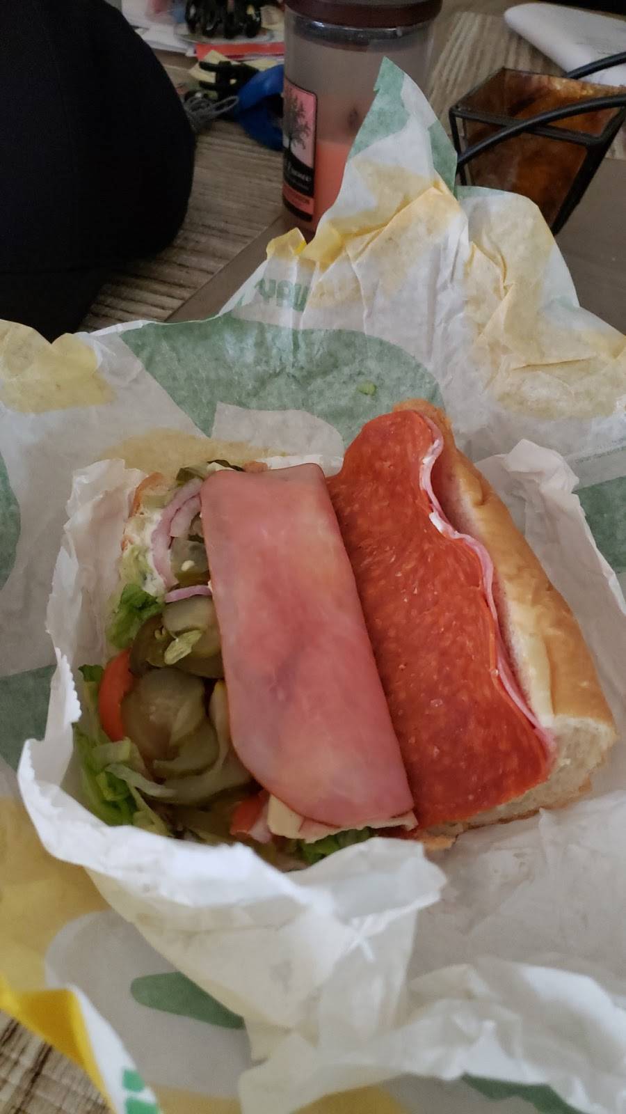 Subway | meal takeaway | 8836 W State Rd 84 Unit J-08, Davie, FL 33324, USA | 9544739699 OR +1 954-473-9699