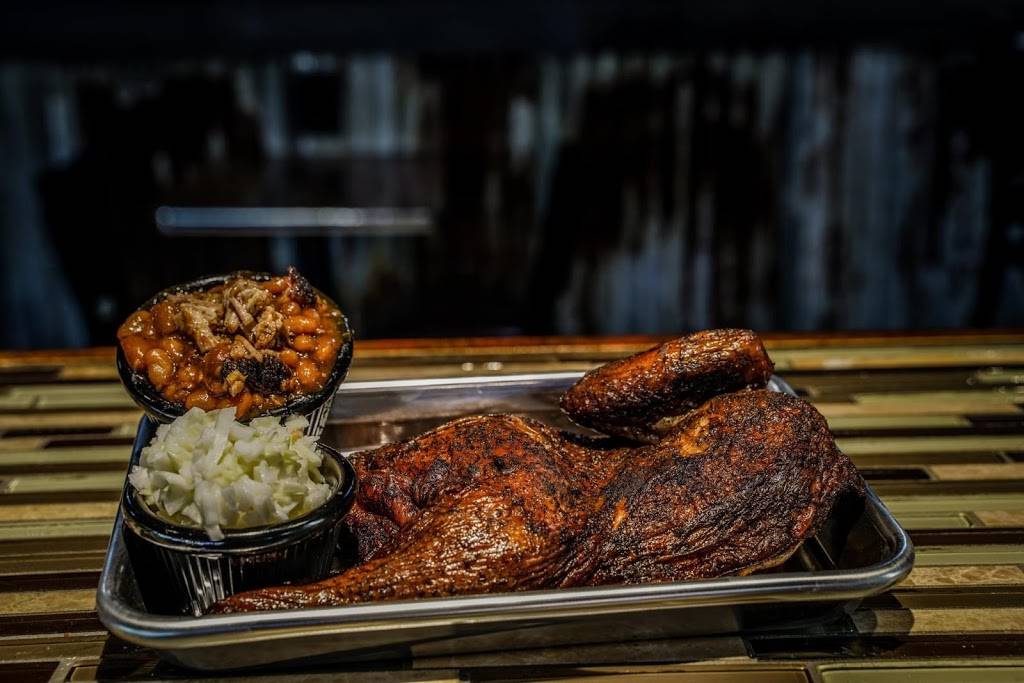 Smoketown BBQ and catering | restaurant | 7702 Shawnee Mission Pkwy, Overland Park, KS 66202, USA | 9135441012 OR +1 913-544-1012