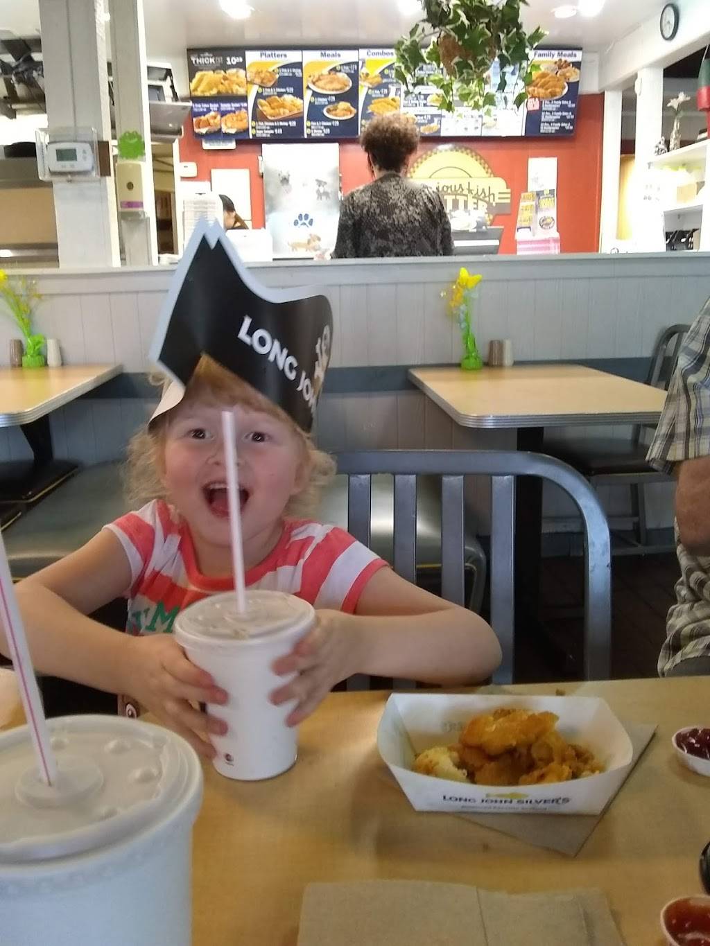 Long John Silvers | restaurant | 1118 W Central Ave, Carthage, MO 64836, USA | 4173584573 OR +1 417-358-4573