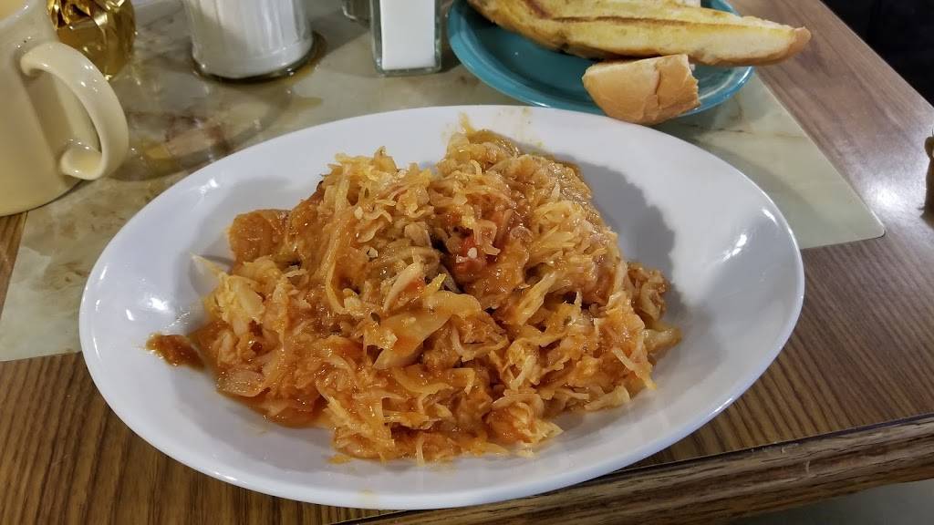 Lois Manns Restaurant | restaurant | 1904 S High St, Columbus, OH 43207, USA | 6144436910 OR +1 614-443-6910