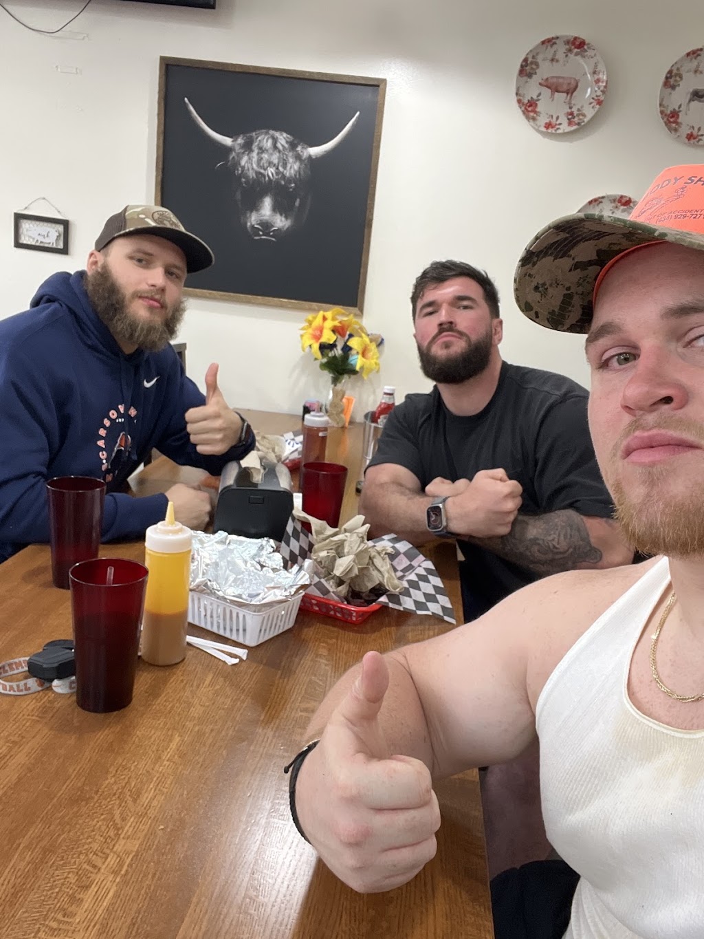 Patches BBQ & More (East) | restaurant | 5200 Rutledge Pike, Knoxville, TN 37924, USA | 8654442134 OR +1 865-444-2134