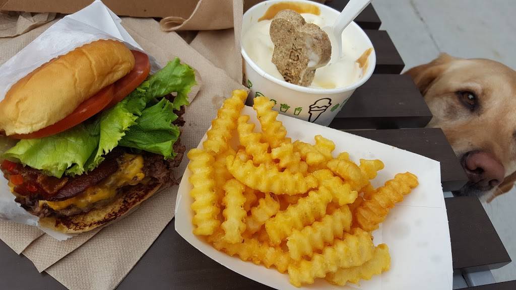 Shake Shack | restaurant | 321 W Rte 70, Marlton, NJ 08053, USA | 8563343679 OR +1 856-334-3679