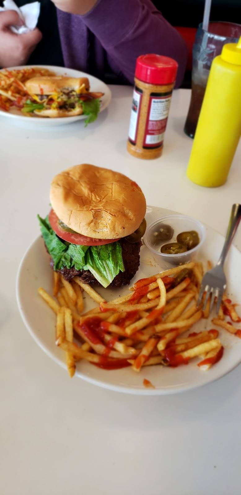 Steak n Shake | restaurant | 2490 FL-580, Clearwater, FL 33761, USA | 7277961648 OR +1 727-796-1648