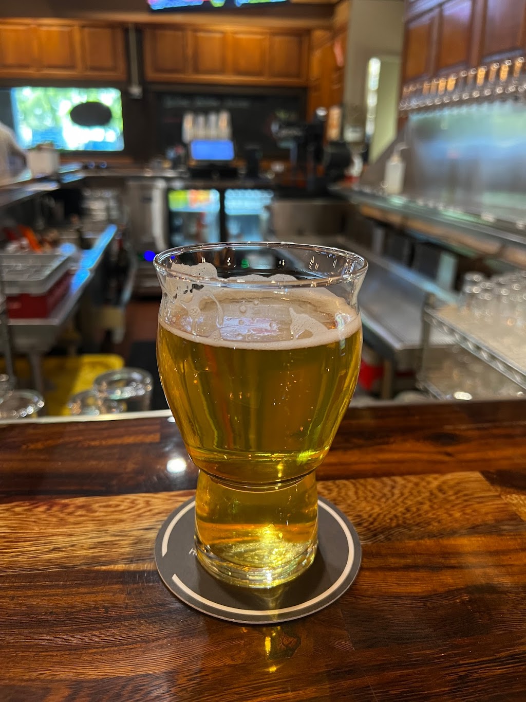 Riip Beer & Pizzeria | restaurant | 19171 Magnolia St #12, Huntington Beach, CA 92646, USA | 7146607447 OR +1 714-660-7447