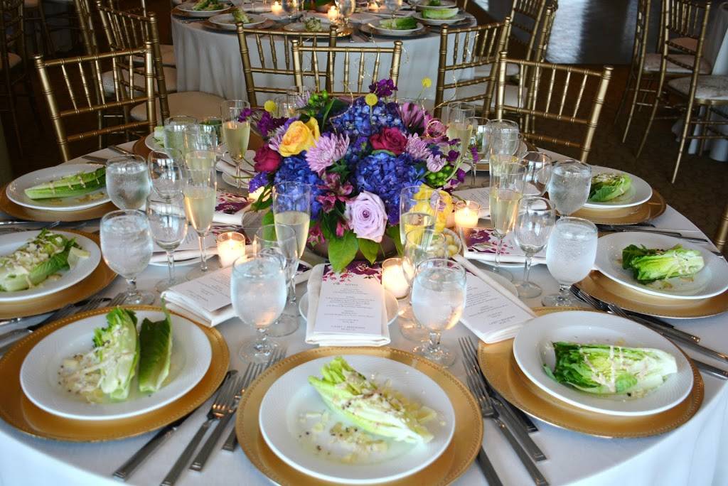 Tabrizis Wedding Venue | restaurant | 500 Harborview Dr, Baltimore, MD 21230, USA | 4107273663 OR +1 410-727-3663