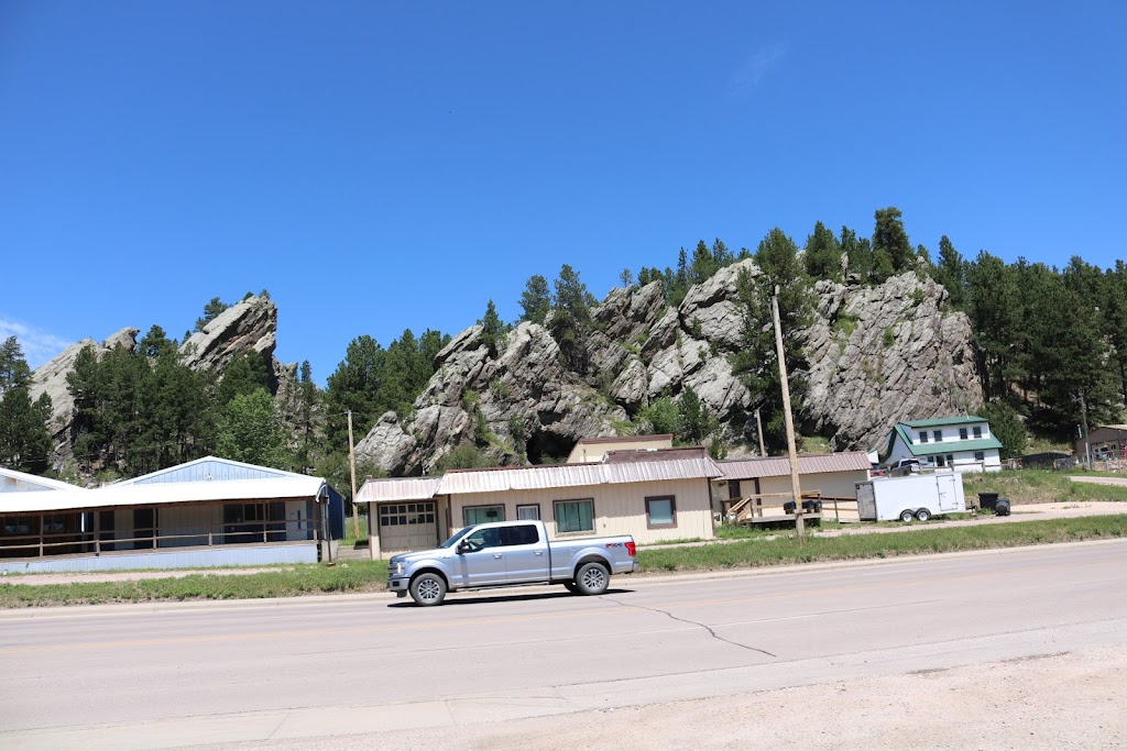 The Frontier Grill | restaurant | 680 Mt Rushmore Rd, Custer, SD 57730, USA | 6056738870 OR +1 605-673-8870