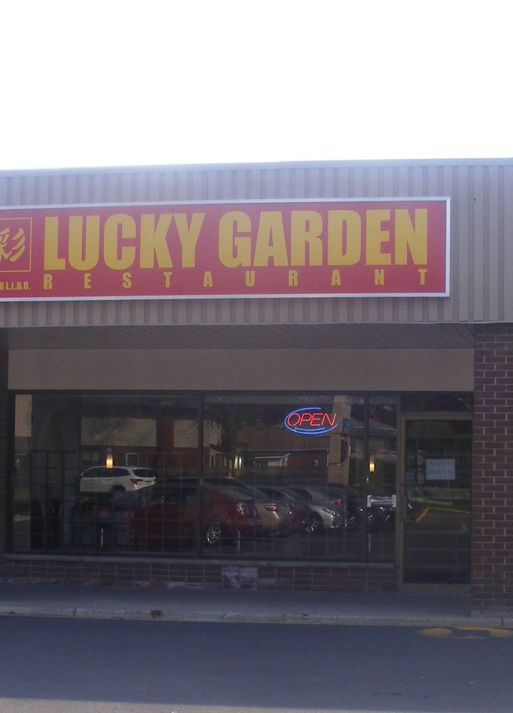 Lucky Garden Restaurant | restaurant | 101 Hazelglen Dr, Kitchener, ON N2M 5A2, Canada | 5197438152 OR +1 519-743-8152