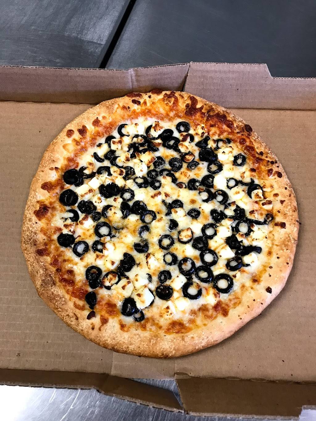 Bucks Pizza | restaurant | Wilshire Pavilion, 1200 Hwy 74 S, Peachtree City, GA 30269, United States | 7706318989 OR +1 770-631-8989