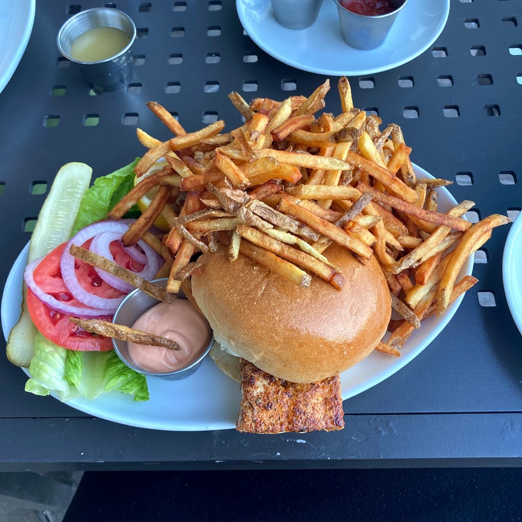 Morgans at Arlen Beach | restaurant | 5701 Collins Ave, Miami, FL 33140, USA | 3057638561 OR +1 305-763-8561