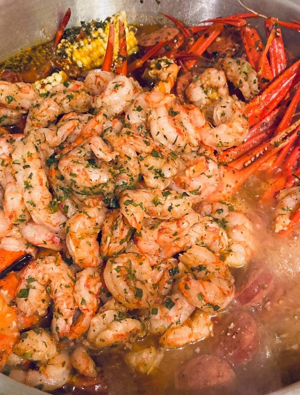 Balenci Bar and Grill | restaurant | 15655 US-395, Victorville, CA 92394, USA | 4422955612 OR +1 442-295-5612