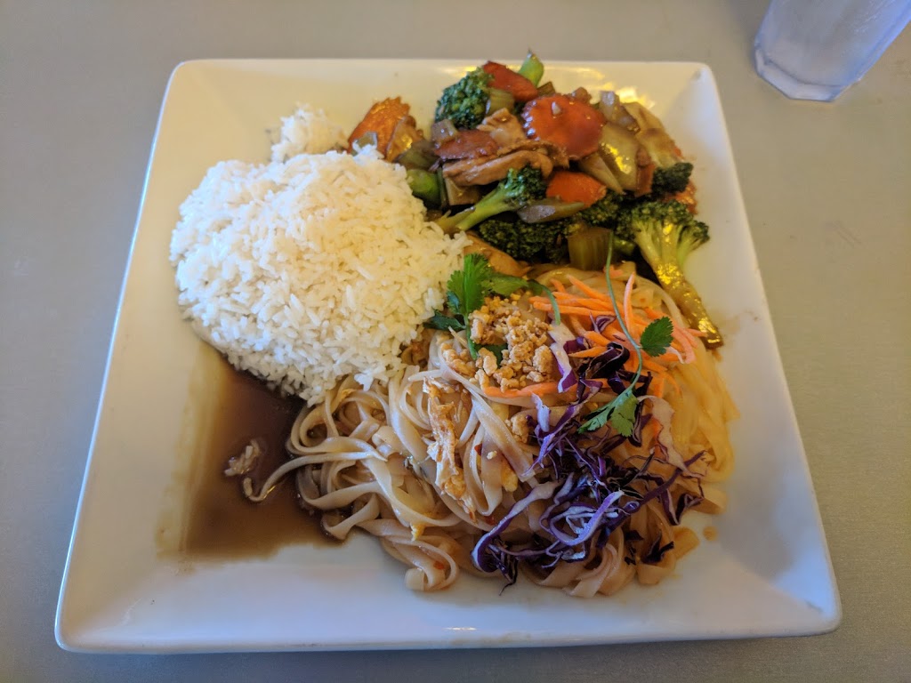 Exotic Thai Bistro | restaurant | 1461 S 4th St, El Centro, CA 92243, USA | 7603530008 OR +1 760-353-0008