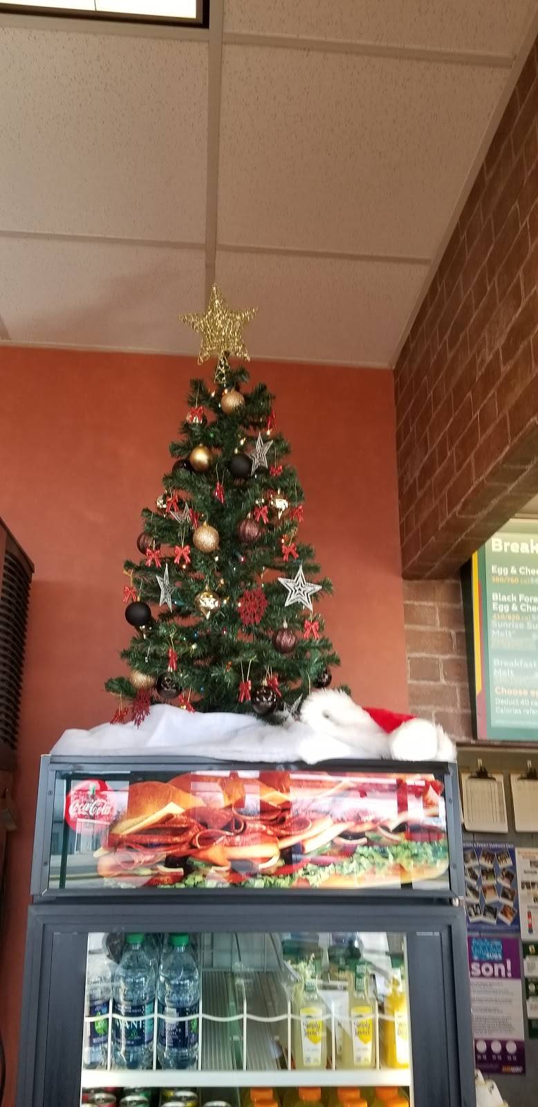 Subway | restaurant | 2029 N Harrison St, Shawnee, OK 74804, USA | 4052736628 OR +1 405-273-6628