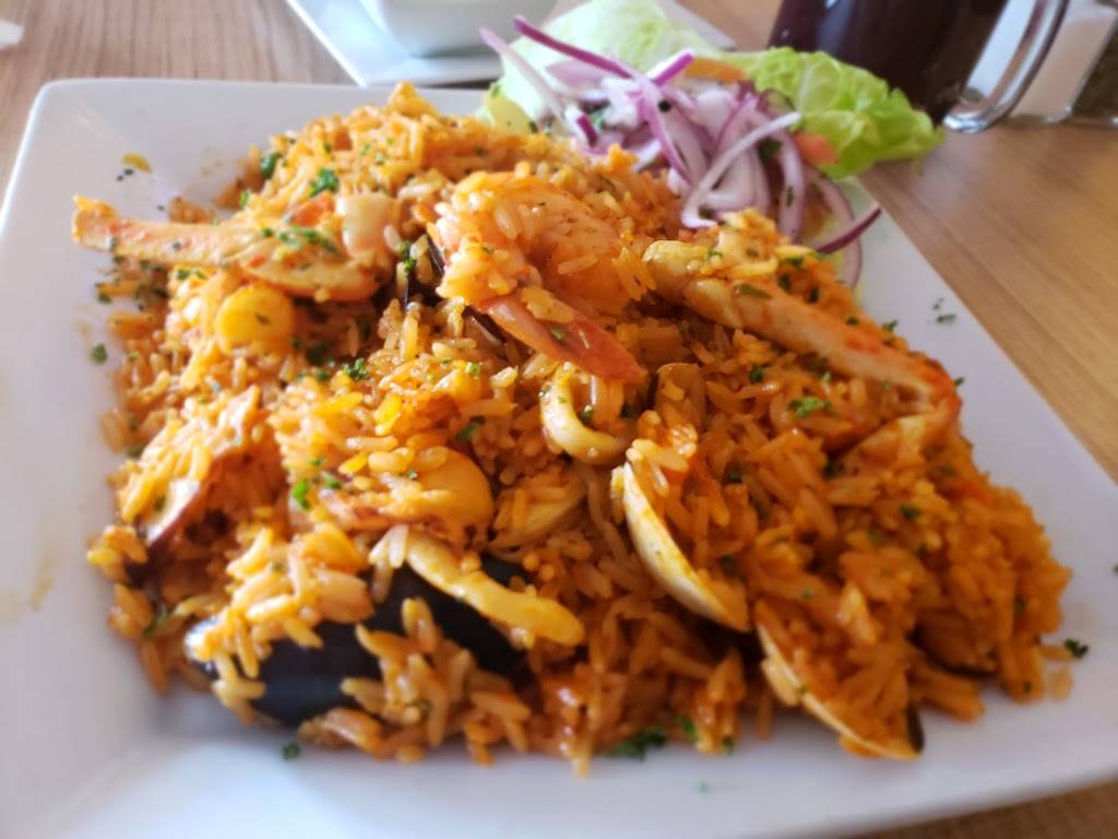 El Autentico Latin American Food | restaurant | 1245 W Guadalupe Rd Suite B7, Mesa, AZ 85202, USA | 4809350924 OR +1 480-935-0924