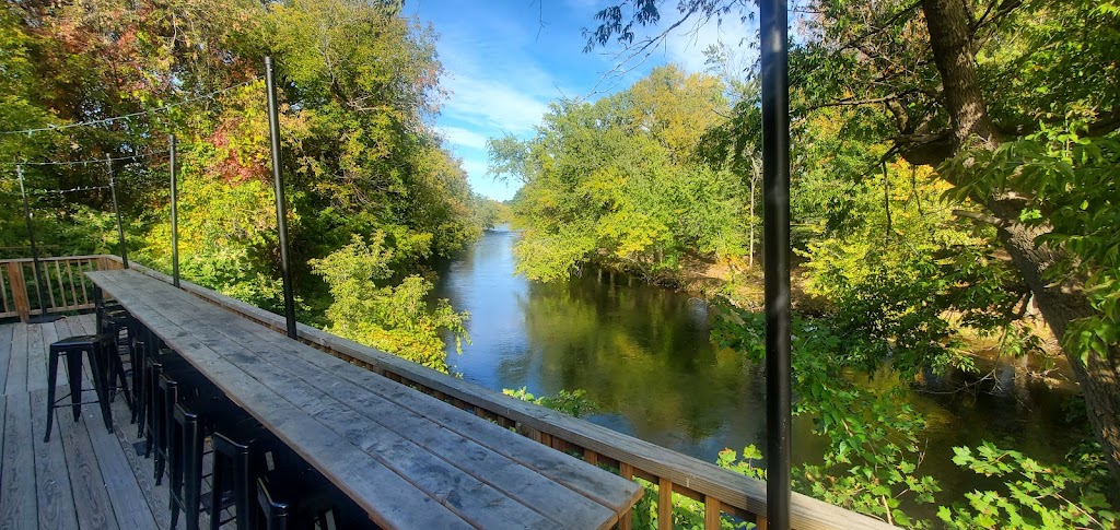 The River Jack Tavern | restaurant | 230 Main St, Fairfield, ME 04937, USA | 2072380332 OR +1 207-238-0332