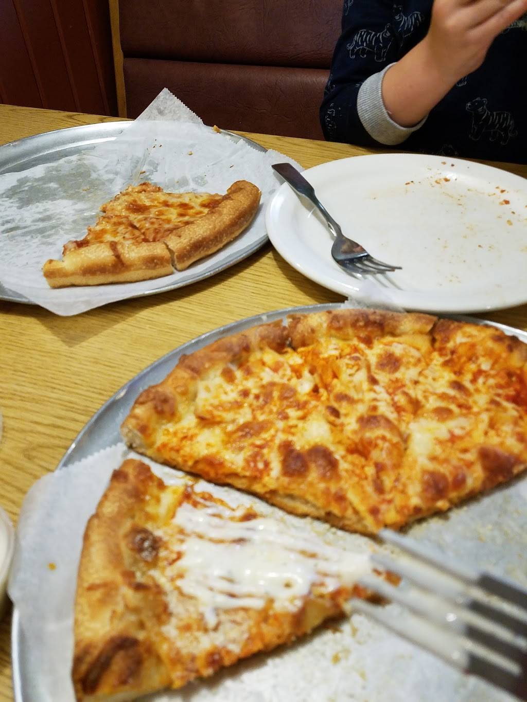 St Johnsbury House of Pizza | restaurant | 287 Portland St #2161, St Johnsbury, VT 05819, USA | 8027485144 OR +1 802-748-5144