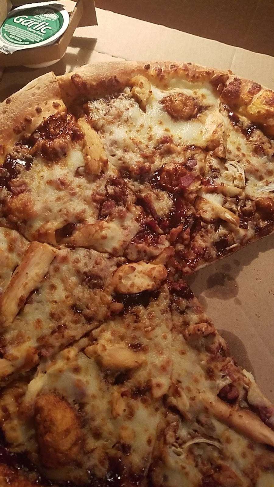 Papa Johns Pizza | restaurant | 100 N Henrietta St, Effingham, IL 62401, USA | 2173474744 OR +1 217-347-4744