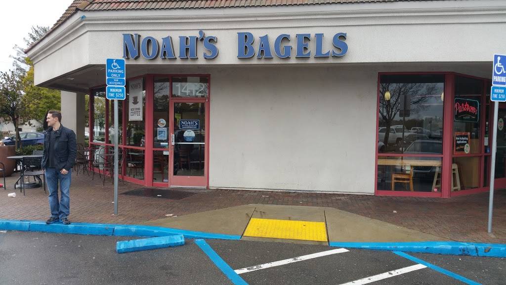 Noahs Bagels | cafe | 1412 First St, Livermore, CA 94550, USA | 9254549836 OR +1 925-454-9836
