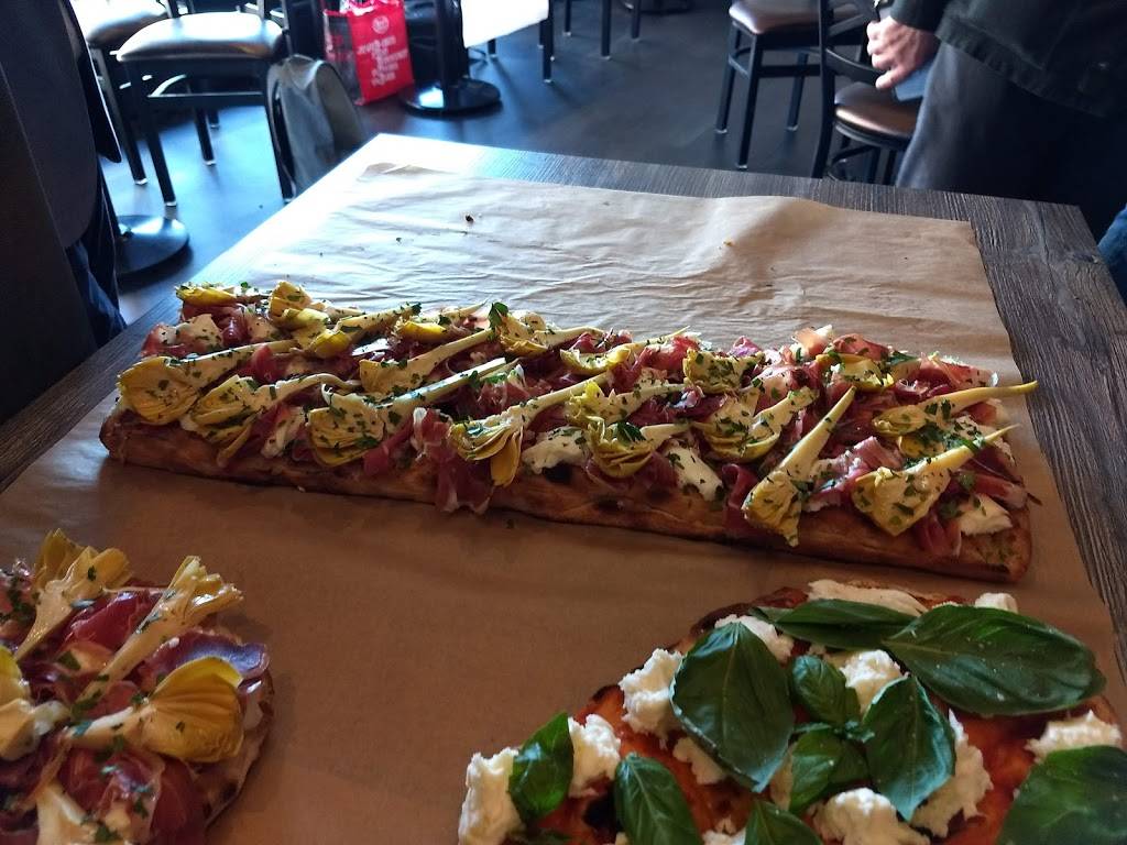 Pazzi Di Pizza | restaurant | 1 S Prospect Ave, Park Ridge, IL 60068, USA | 8476967744 OR +1 847-696-7744