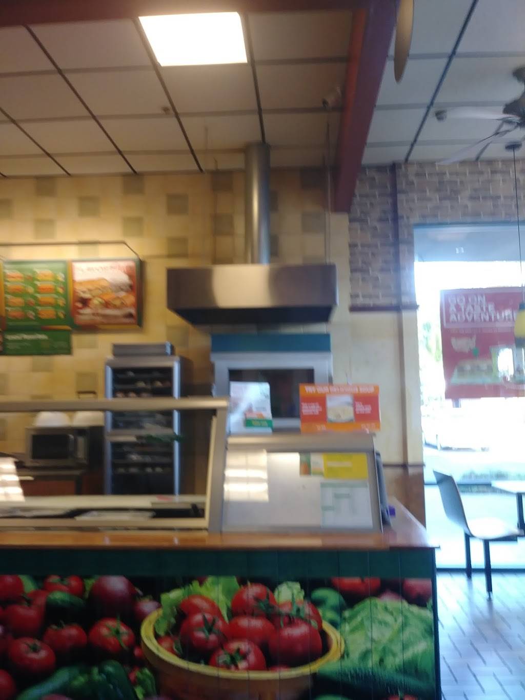 Subway Restaurants | restaurant | 3064 Castro Valley Blvd, Castro Valley, CA 94546, USA | 5107270384 OR +1 510-727-0384
