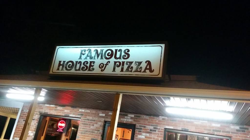 Famous House of Pizza | restaurant | 40 N Main St, Bellingham, MA 02019, USA | 5089661972 OR +1 508-966-1972