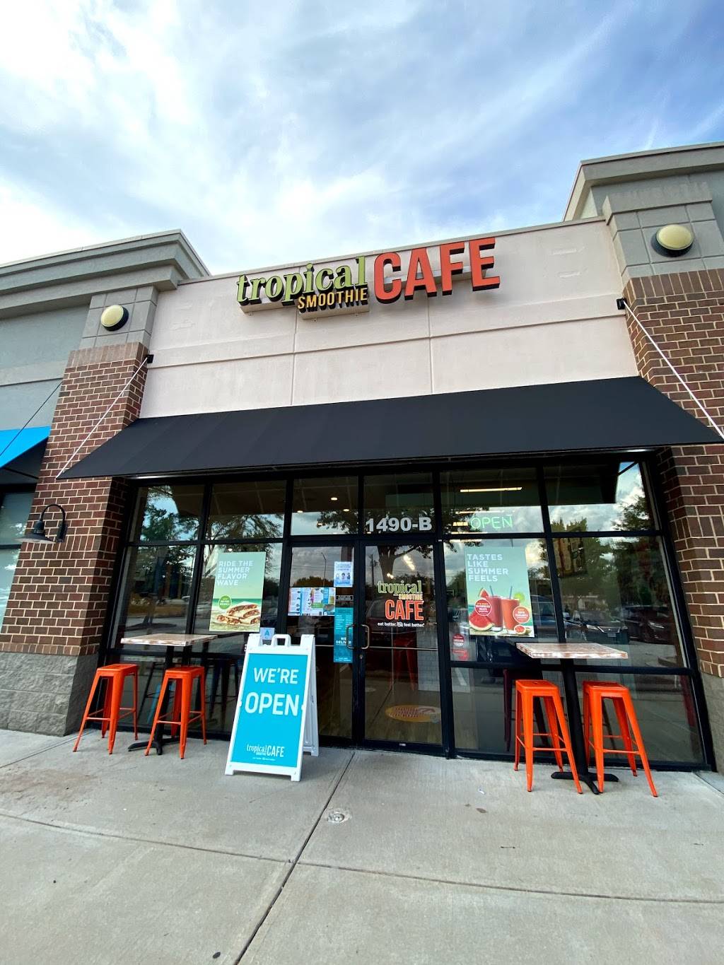 Tropical Smoothie Cafe | restaurant | 1490 W O. Ezell Blvd, Spartanburg, SC 29301, USA | 8643104823 OR +1 864-310-4823