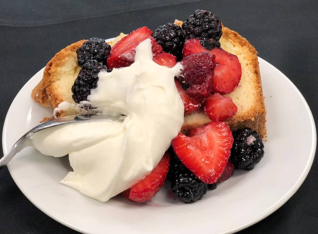 Cape Creations Catering at The York Diner | restaurant | 114 Horizon Park Dr, Savannah, GA 31405, USA | 9123549672 OR +1 912-354-9672