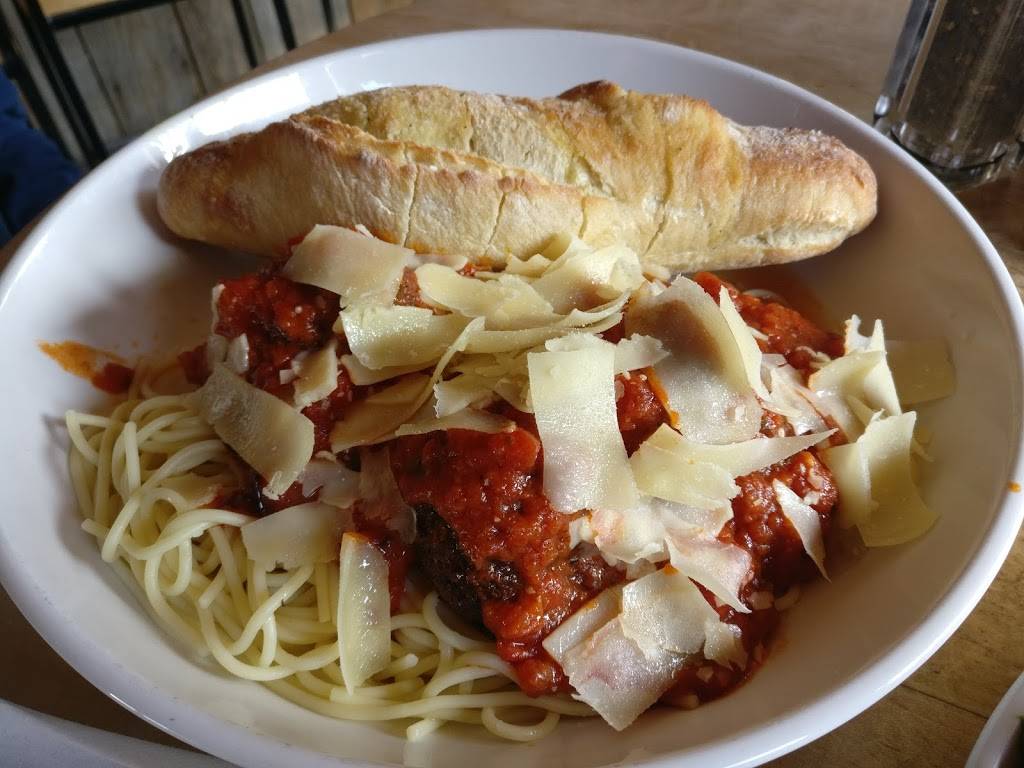 Forty Acres Tavern | restaurant | 1 Boyne Mountain Rd, Boyne Falls, MI 49713, USA | 2315497270 OR +1 231-549-7270