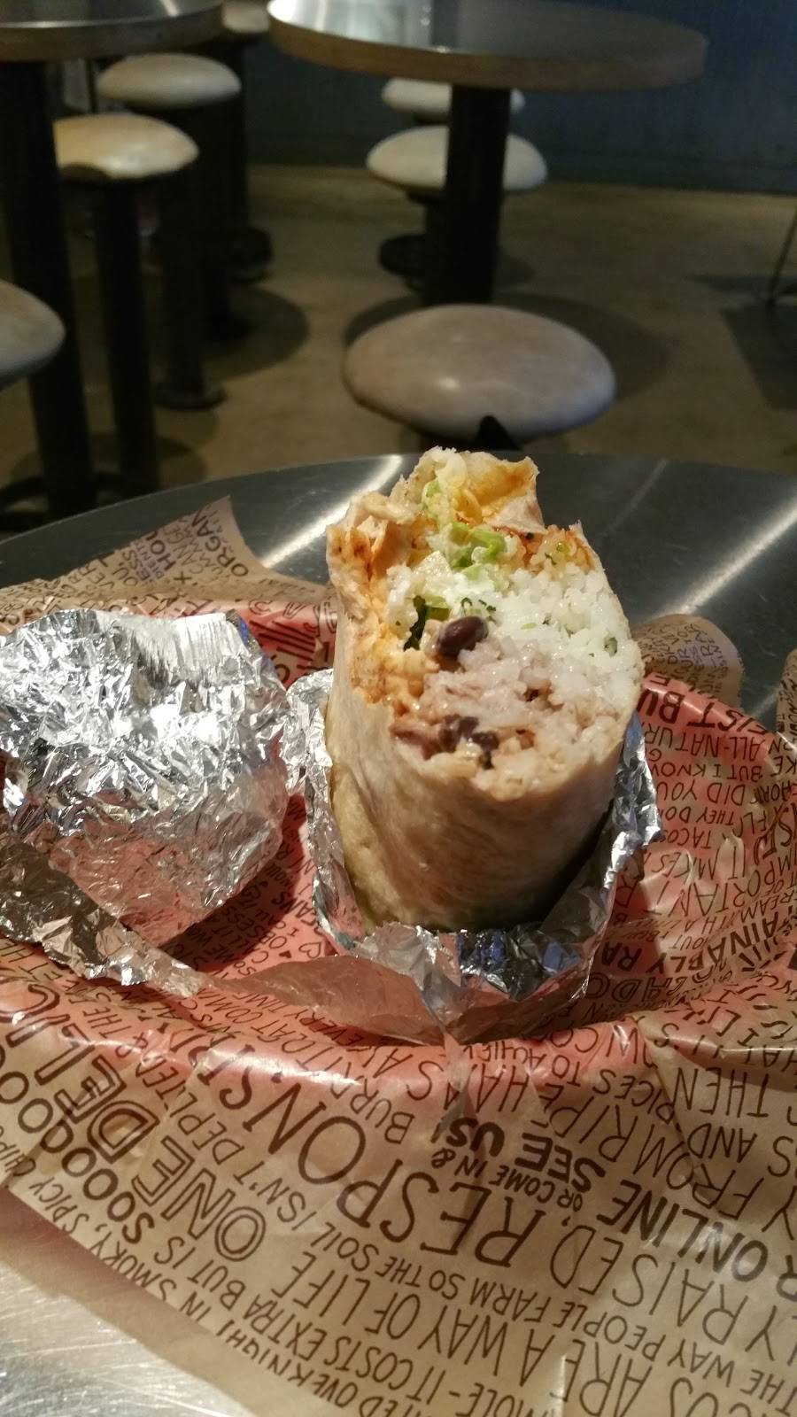 Chipotle Mexican Grill | restaurant | 8488 W Golf Rd, Niles, IL 60714, USA | 8473245086 OR +1 847-324-5086