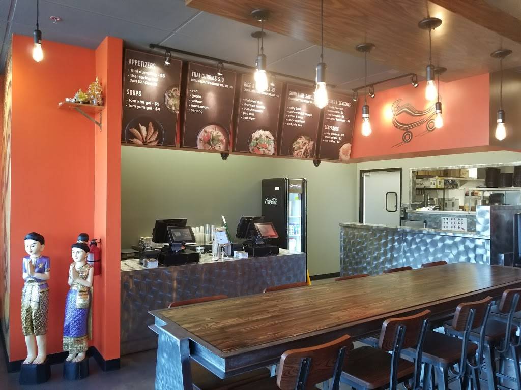 Thai Chili 2 Go | restaurant | 6510 S Higley Rd #105, Gilbert, AZ 85298, USA | 4805654700 OR +1 480-565-4700