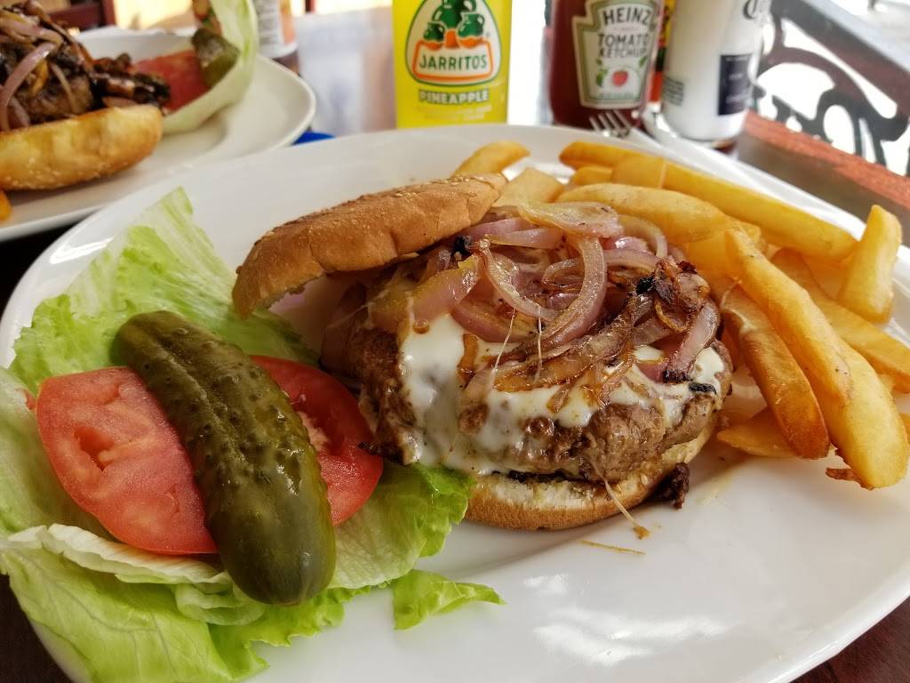 American Burgers | restaurant | 326A Sunrise Hwy, Rockville Centre, NY 11570, USA | 5167662227 OR +1 516-766-2227