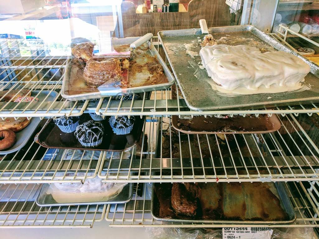 Roadside Restaurants | restaurant | 306 2nd St NE, Aitkin, MN 56431, USA | 2189272113 OR +1 218-927-2113