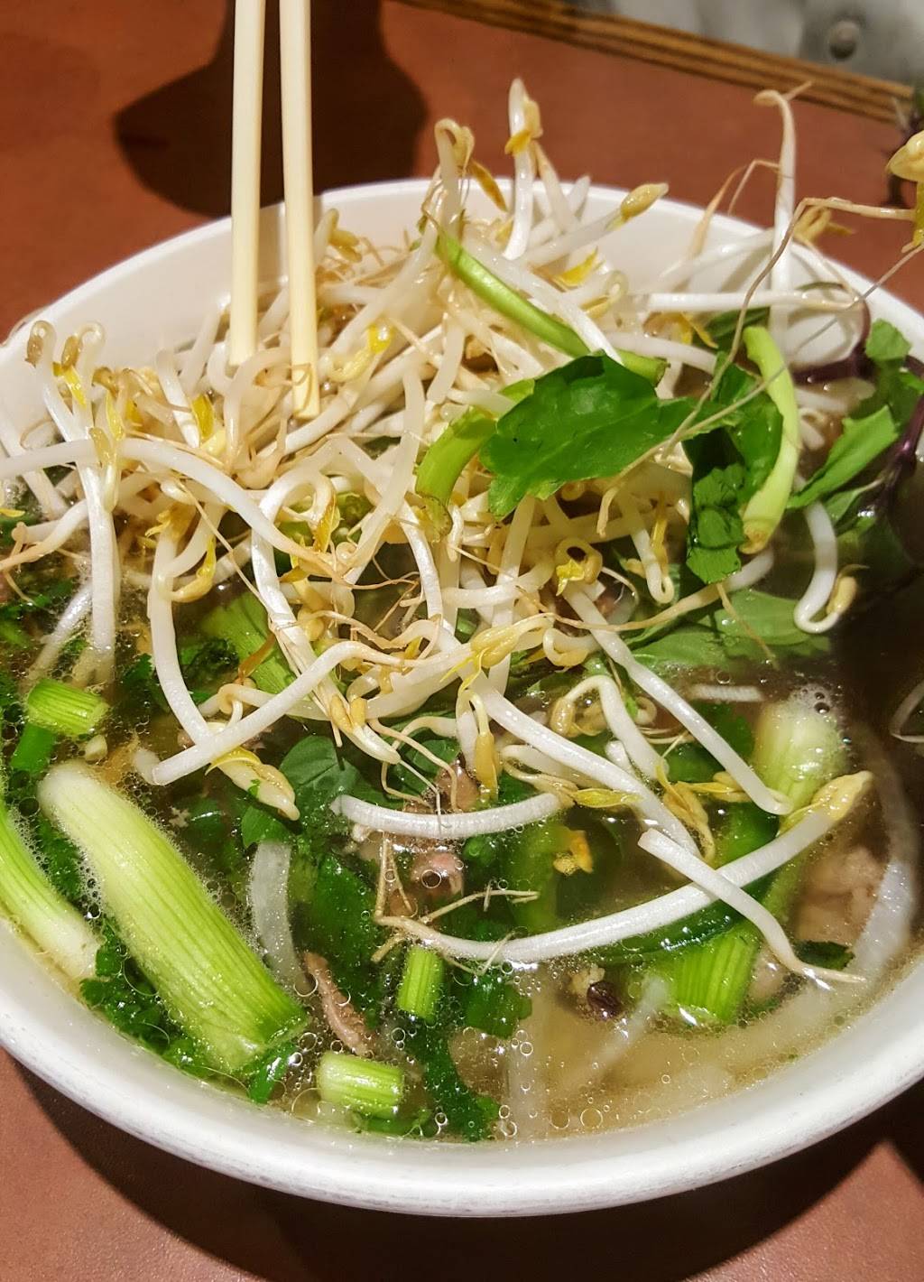 Miss Saigon | restaurant | 5849 Charlotte Pike, Nashville, TN 37209, USA | 6153541351 OR +1 615-354-1351