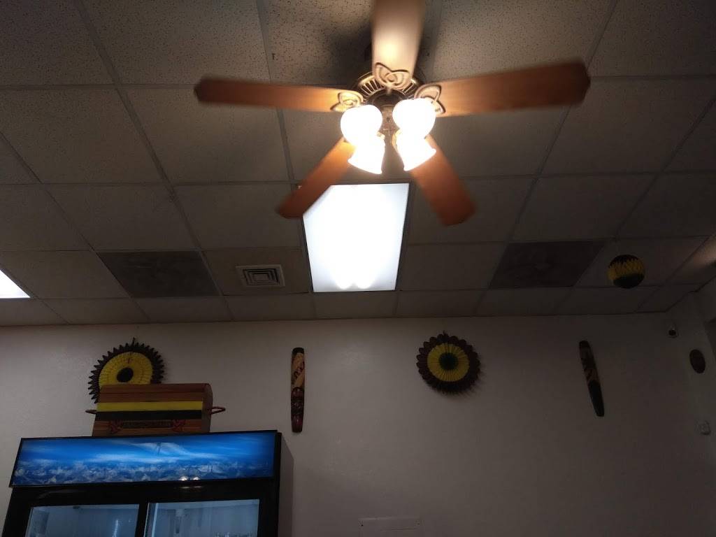 Yaad Pot | restaurant | 902 W St Georges Ave, Linden, NJ 07036, USA | 9082753062 OR +1 908-275-3062