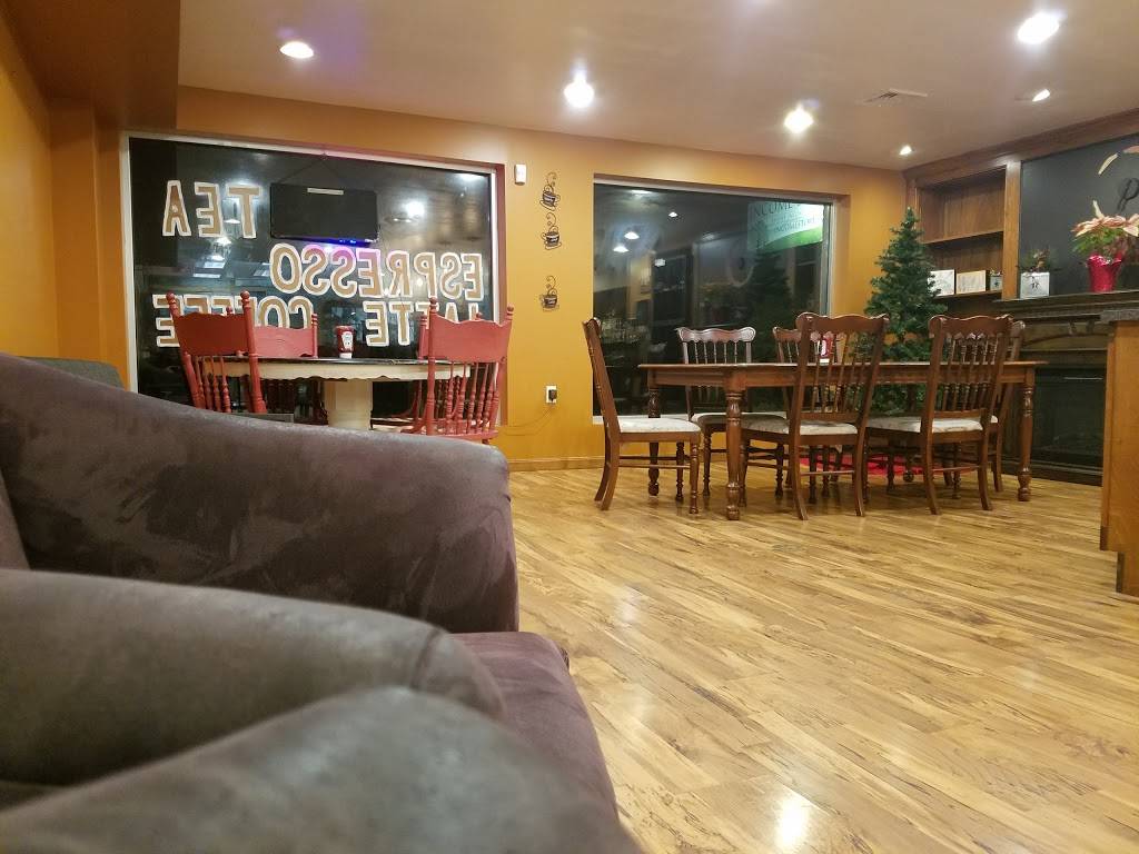 The Daily Grind Quarryville | restaurant | 221 W 4th St, Quarryville, PA 17566, USA | 7177860615 OR +1 717-786-0615