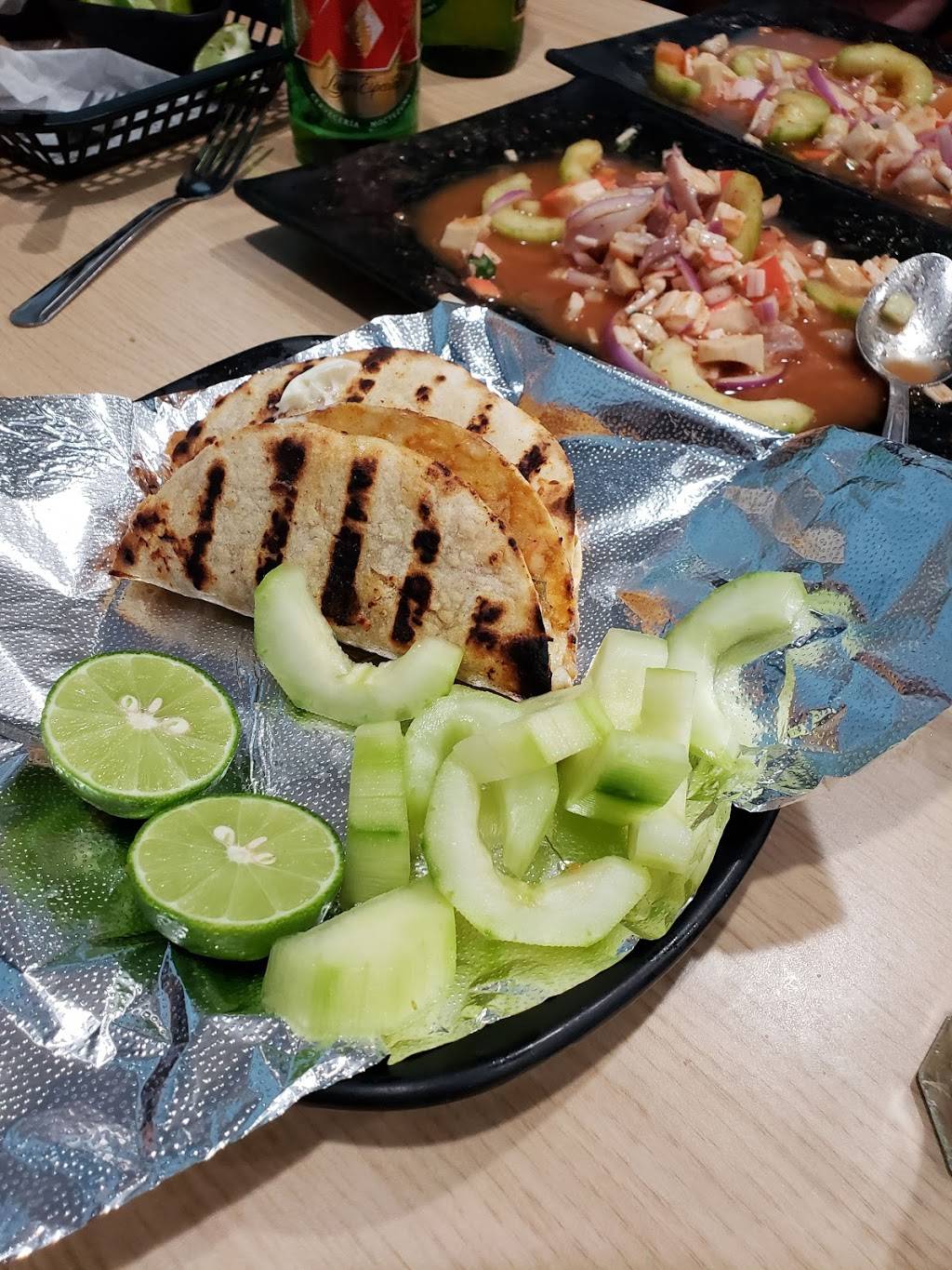 Mariscos El Ostion | restaurant | 995 W Mission Blvd, Pomona, CA 91766, USA | 9096221870 OR +1 909-622-1870