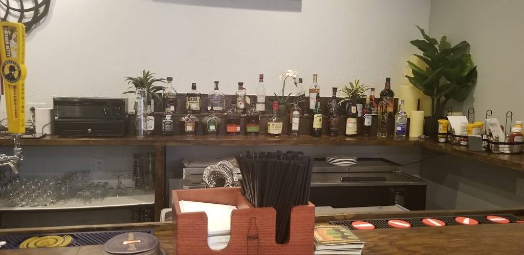 Dogwood Bar And Grill | restaurant | N Roxboro St, Durham, NC 27704, USA | 9199732342 OR +1 919-973-2342