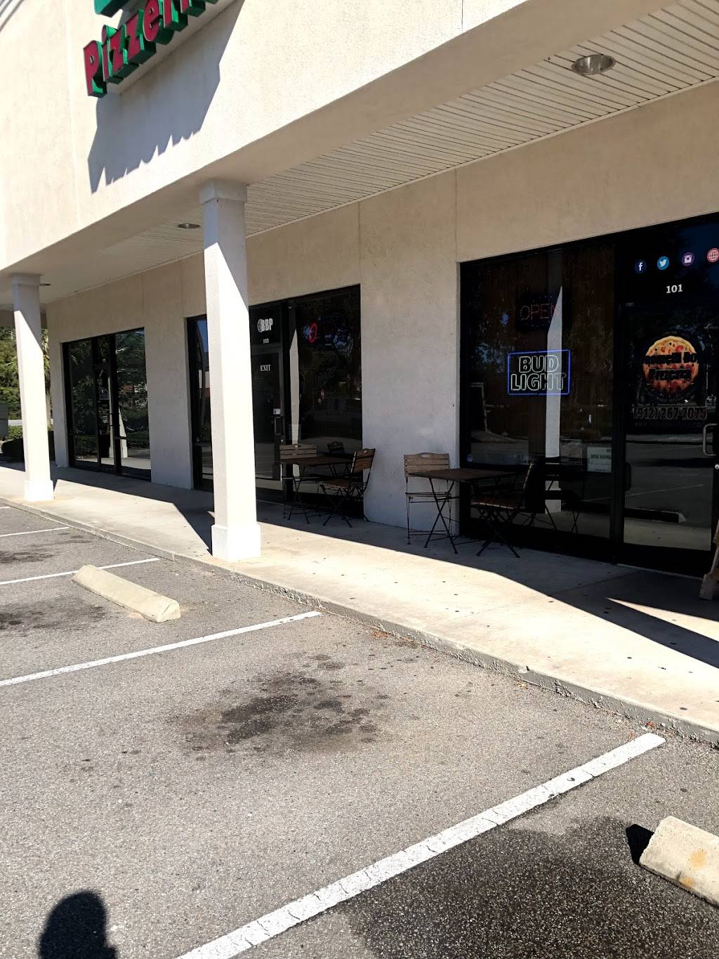 Broomelli Boys Pizzeria | restaurant | 760 Scranton Rd #101, Brunswick, GA 31525, USA | 9122677075 OR +1 912-267-7075