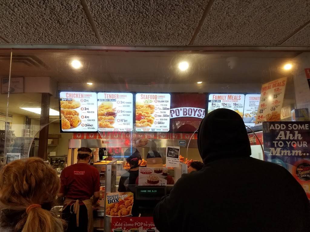 Popeyes Louisiana Kitchen | restaurant | 314 W Lehigh Ave, Philadelphia, PA 19133, USA | 2154235657 OR +1 215-423-5657