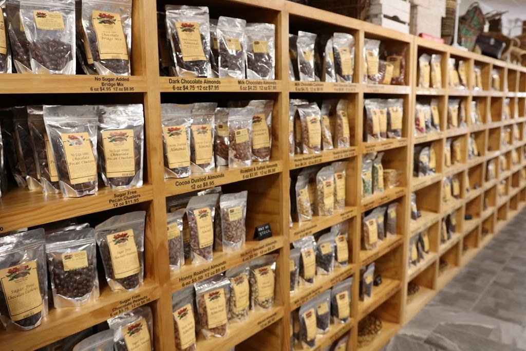 J.W. Renfroe Pecan Co. | meal takeaway | 794 W Main St, Pensacola, FL 32501, USA | 8503327714 OR +1 850-332-7714