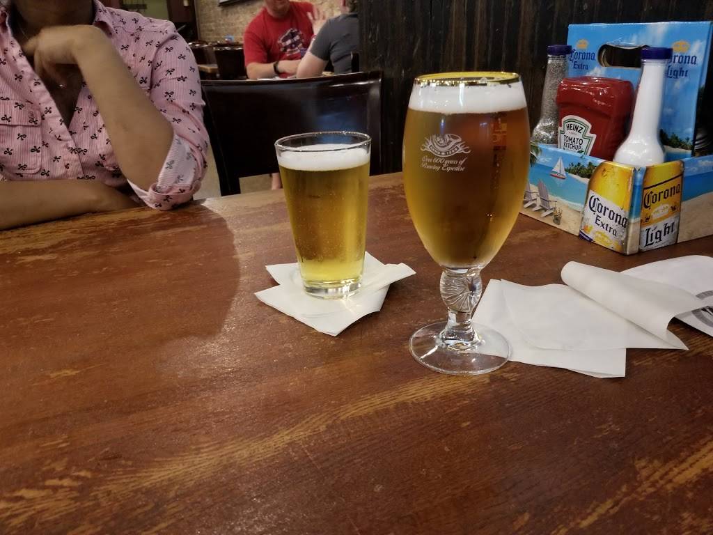 Another Round Bar & Grill | restaurant | 5141 Main St, Downers Grove, IL 60515, USA | 6309630333 OR +1 630-963-0333