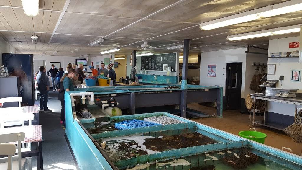 Wells Beach Lobster Pound | restaurant | 321 Webhannet Dr, Wells, ME 04090, USA | 2076467703 OR +1 207-646-7703