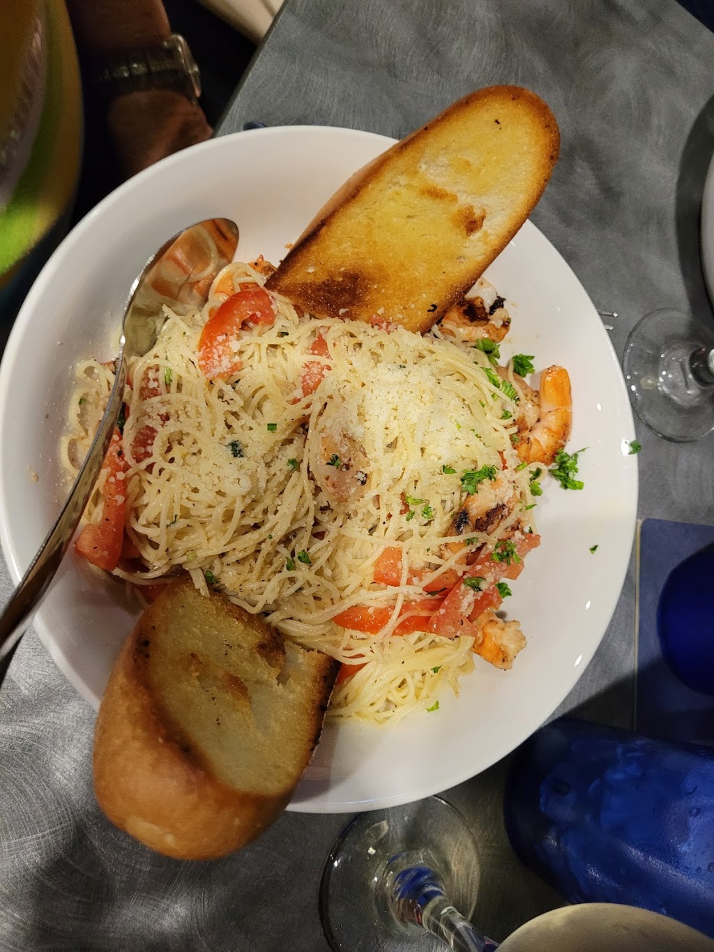 Talking Pint Bar & Bistro | restaurant | 13418 Boyette Rd, Riverview, FL 33569, USA | 8133159889 OR +1 813-315-9889