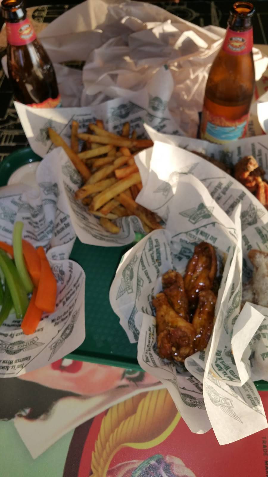Wingstop | meal delivery | 1988 W 11th St, Tracy, CA 95376, USA | 2098369464 OR +1 209-836-9464