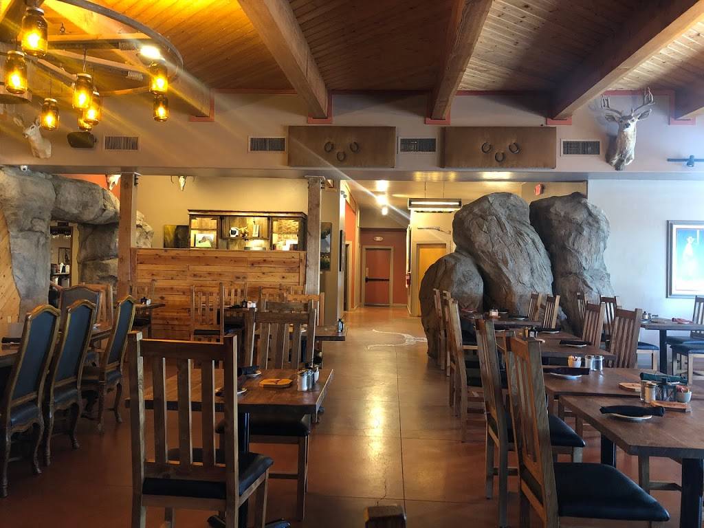 Longhorn Grill and Saloon | restaurant | 28851 S Nogales Hwy, Amado, AZ 85645, USA | 5203980700 OR +1 520-398-0700