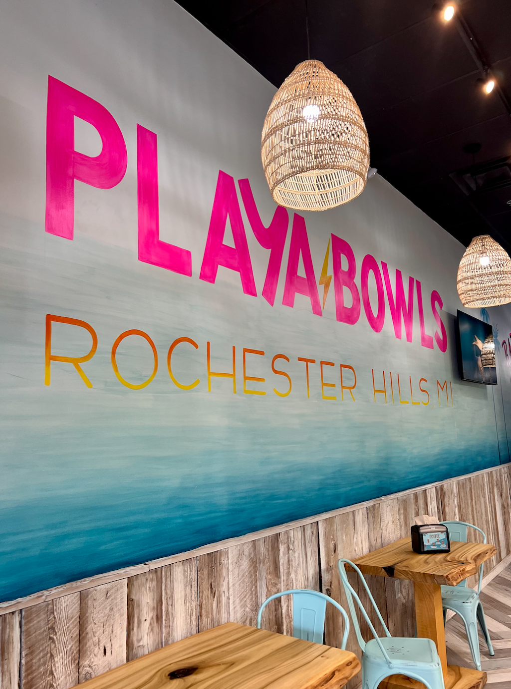 Playa Bowls | restaurant | 2607 S Rochester Rd, Rochester Hills, MI 48307, USA | 2488291148 OR +1 248-829-1148