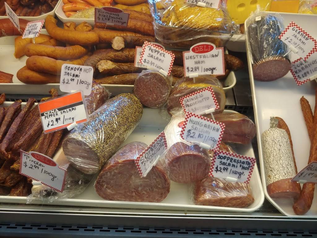 Tiny Treats European Deli | restaurant | Rd West, 745 Concession Rd 16 W, Penetanguishene, ON L9M 1R3, Canada | 7055334774 OR +1 705-533-4774