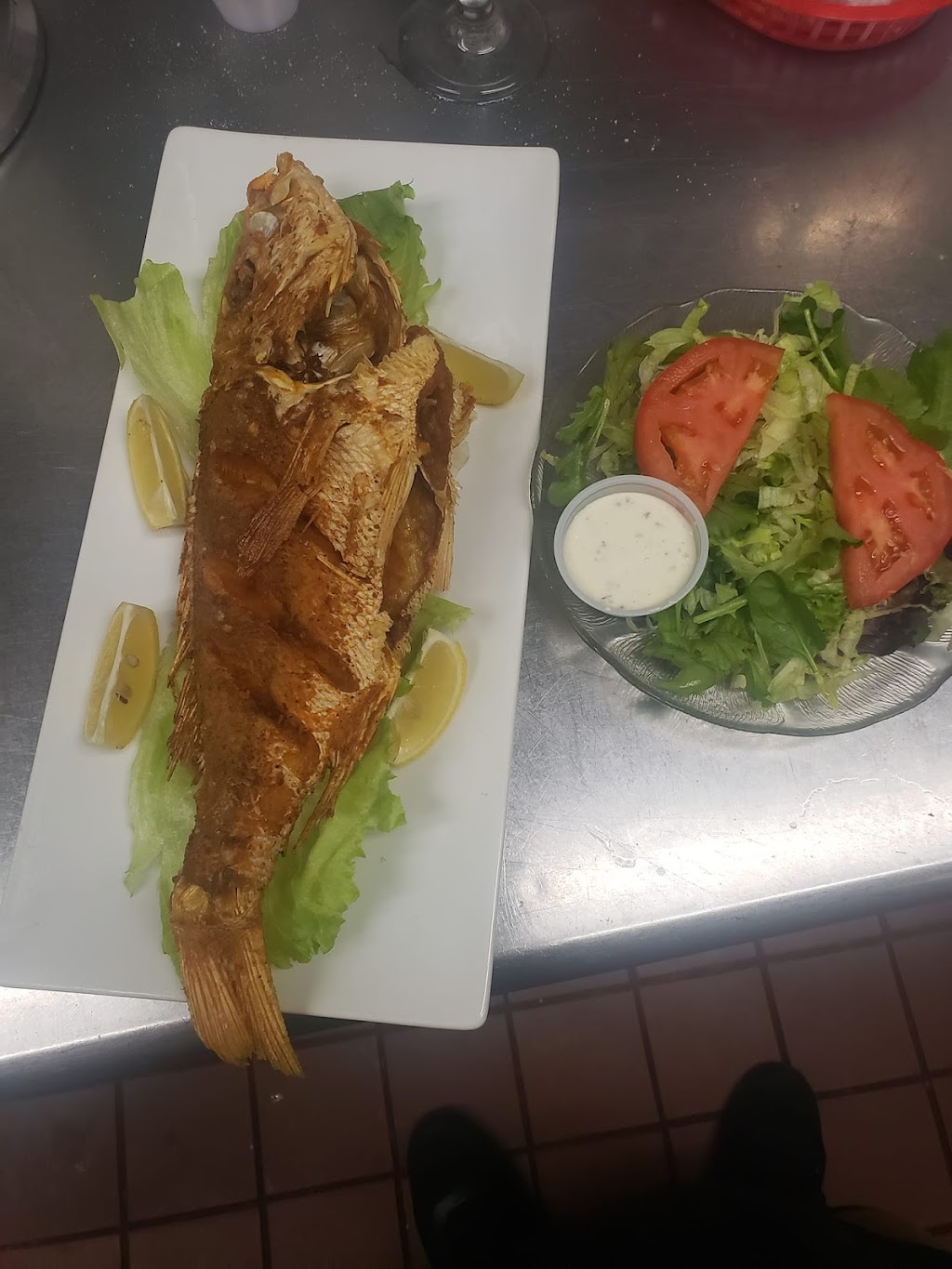 NOAH NOAH SEAFOOD MEXICAN | restaurant | 5 S Flagler Ave, Homestead, FL 33030, USA | 3056846684 OR +1 305-684-6684